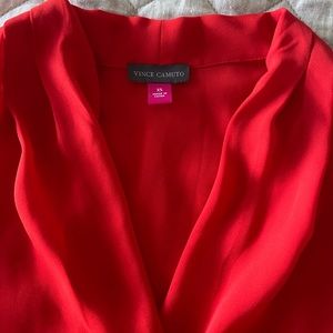 Gorgeous Vince Camuto top